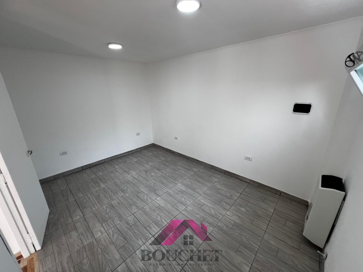 PH 1 AMBIENTE CON PATIO EN VENTA | VILLA LOURDES