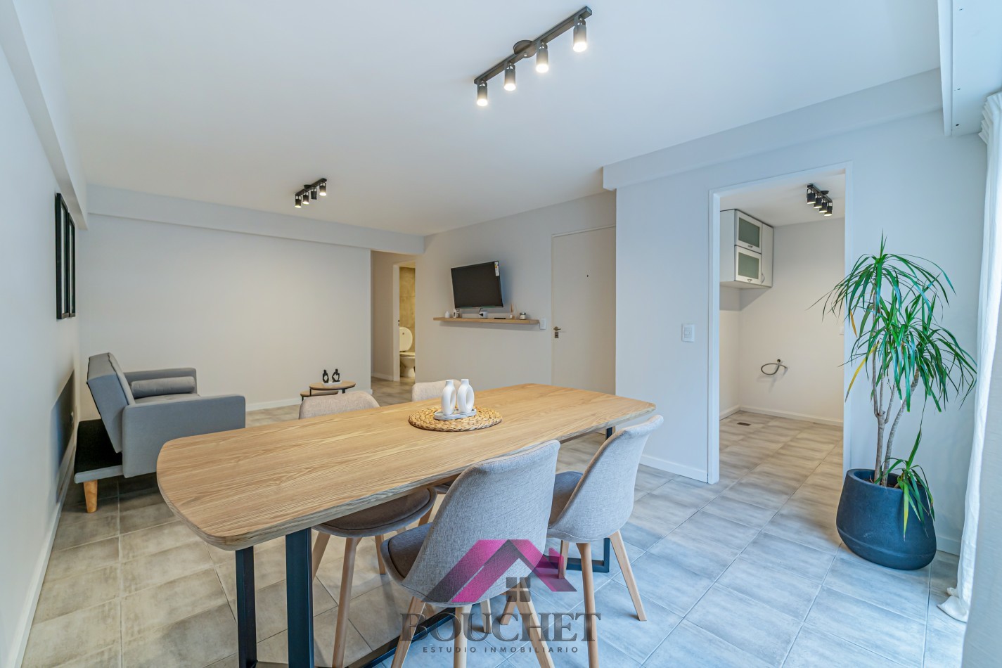 DEPARTAMENTO 3 AMBIENTES CON COCHERA EN VENTA | GUEMES