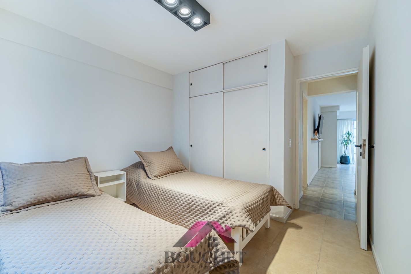 DEPARTAMENTO 3 AMBIENTES CON COCHERA EN VENTA | GUEMES