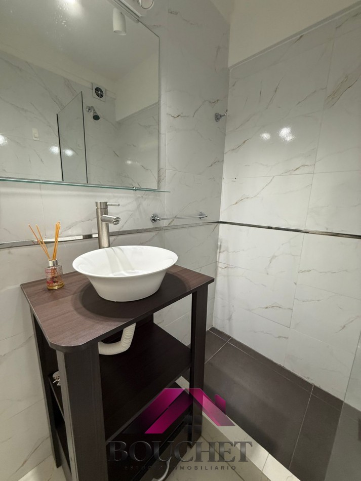 DEPARTAMENTO 3 AMBIENTES CON BALCON CORRIDO EN VENTA | PLAZA COLON