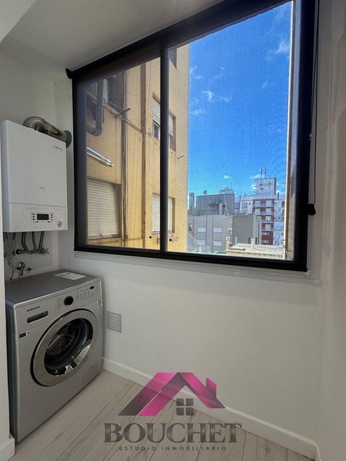 DEPARTAMENTO 4 AMBIENTES CON TERRAZA EN VENTA | CENTRO