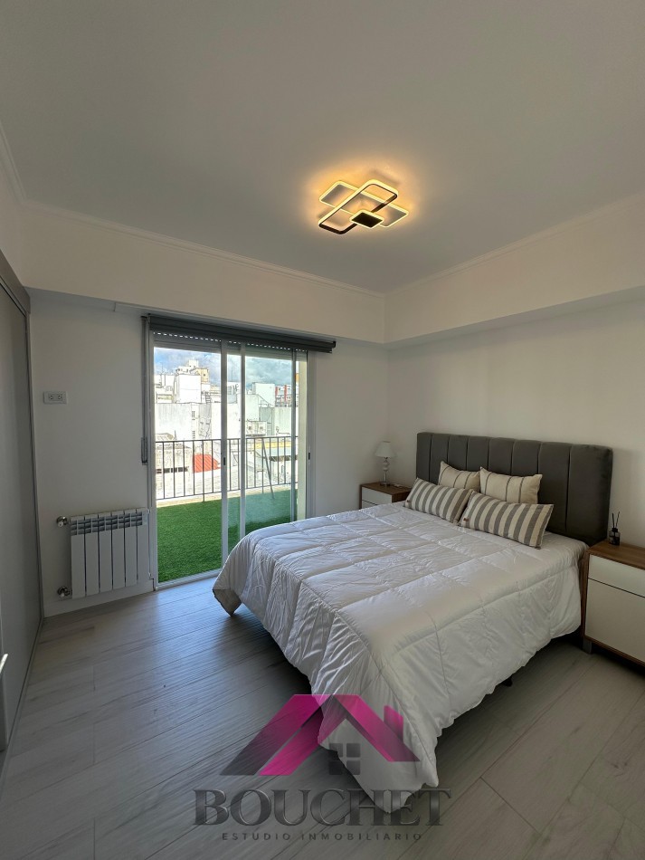 DEPARTAMENTO 4 AMBIENTES CON TERRAZA EN VENTA | CENTRO
