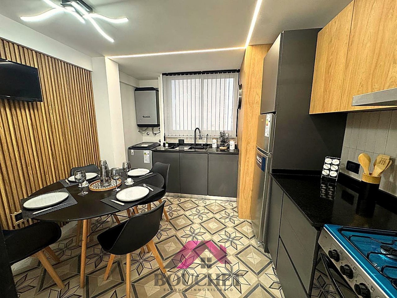 DEPARTAMENTO 3 AMBIENTES CON BALCON CORRIDO EN VENTA | CENTRO