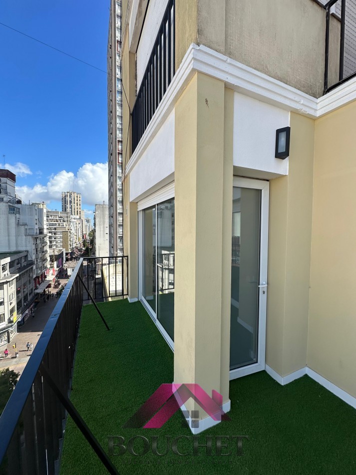 DEPARTAMENTO 4 AMBIENTES CON TERRAZA EN VENTA | CENTRO