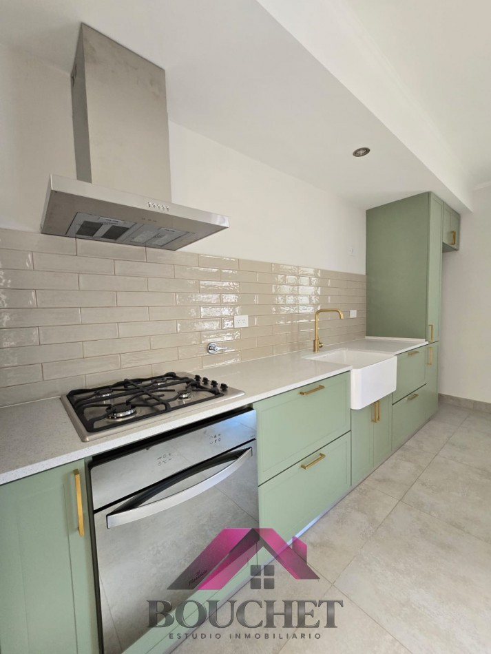 CHALET 3 AMBIENTES, DEPENDENCIA Y GARAGE QUINCHO RECICLADO EN VENTA | SAN JOSE