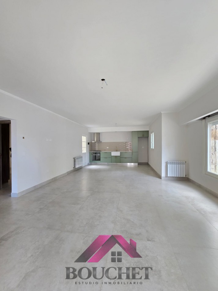CHALET 3 AMBIENTES, DEPENDENCIA Y GARAGE QUINCHO RECICLADO EN VENTA | SAN JOSE
