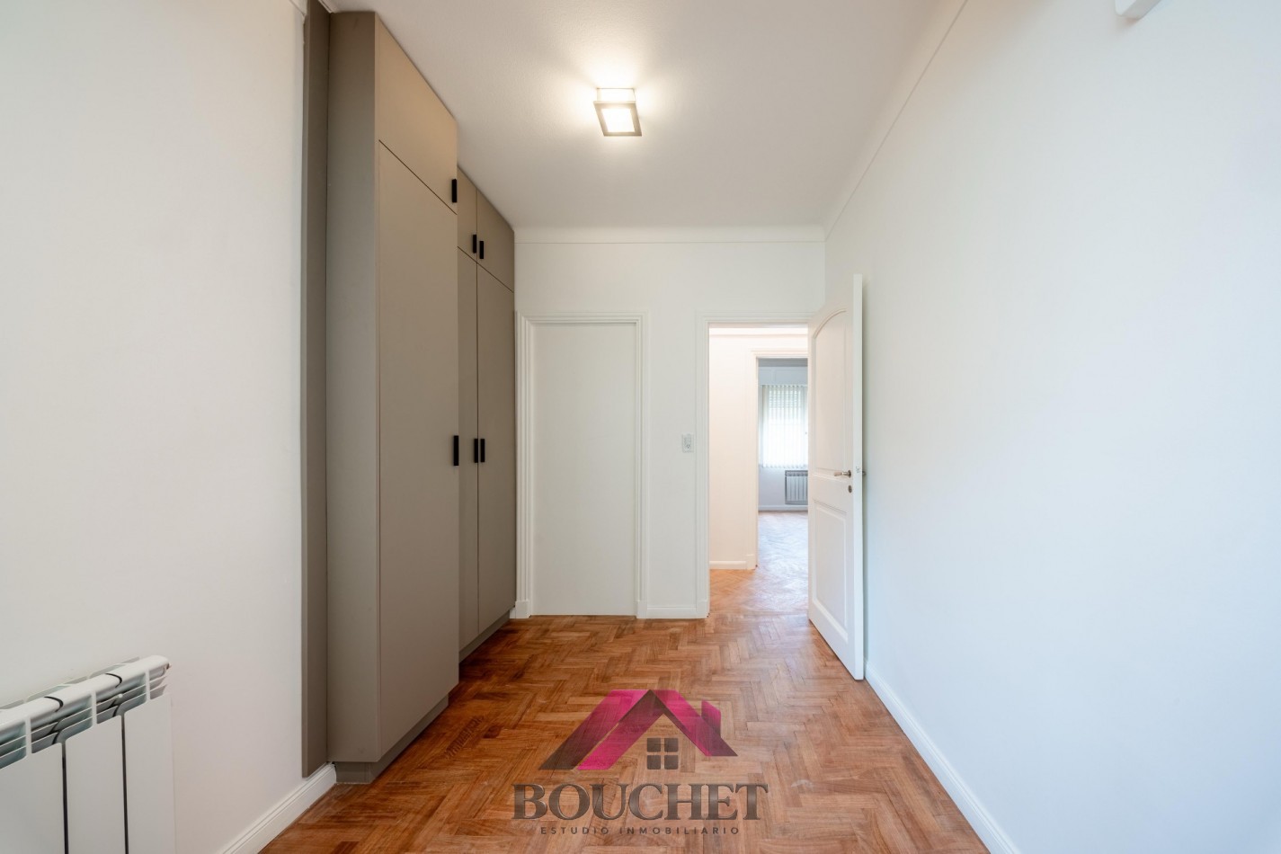 DEPARTAMENTO 4 AMBIENTES RECICLADO EN VENTA | PLAZA MITRE
