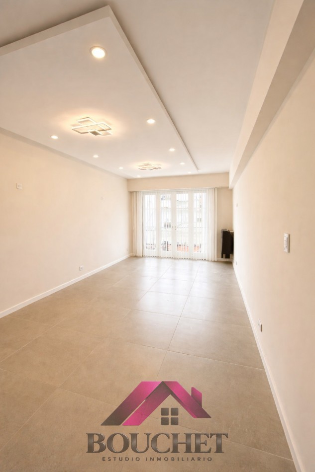 DEPARTAMENTO 3 AMBIENTES CON DEPENDENCIA Y BALCON EN VENTA | CENTRO