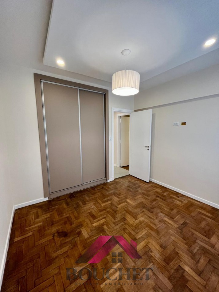 DEPARTAMENTO 3 AMBIENTES CON DEPENDENCIA Y BALCON EN VENTA | CENTRO