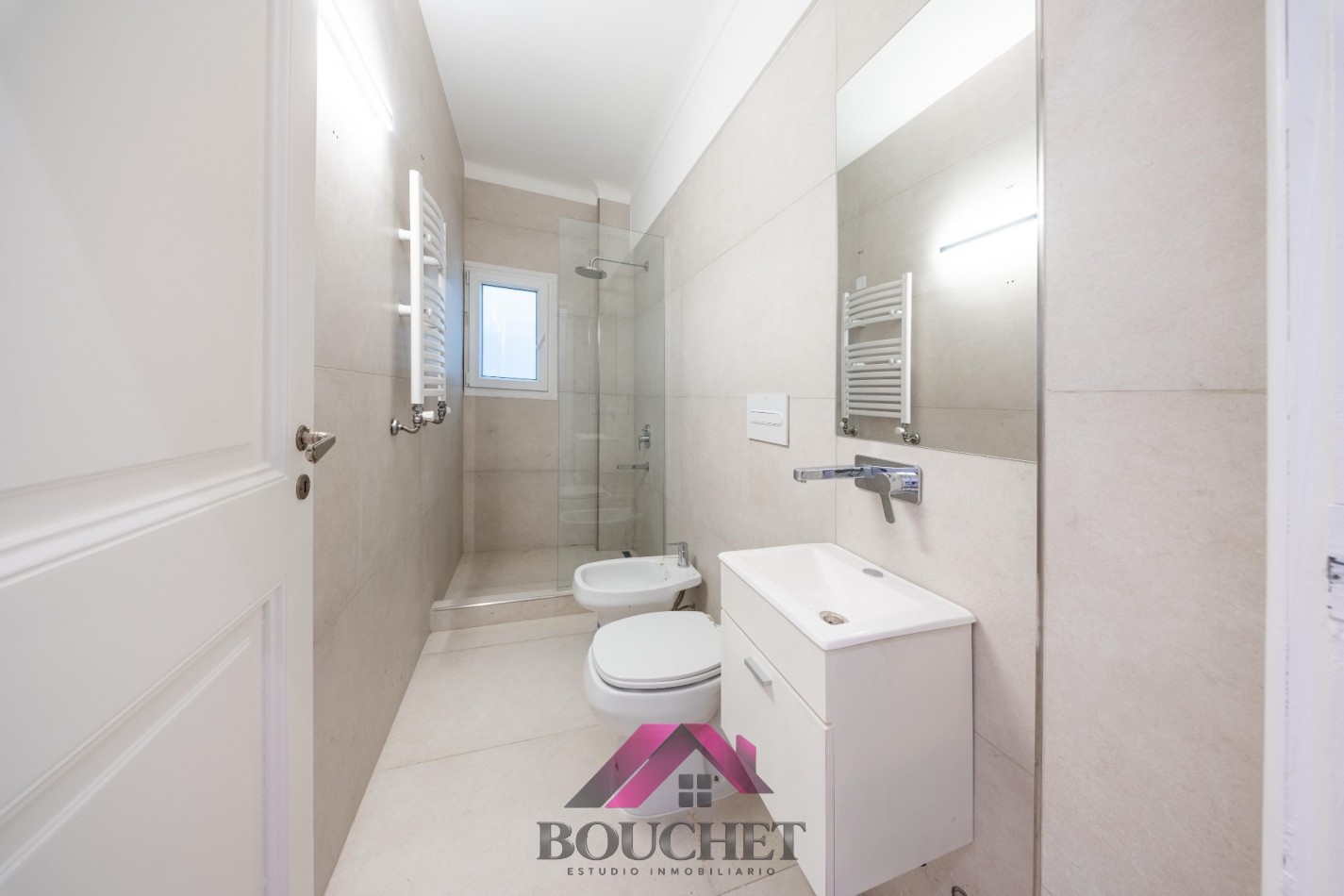 DEPARTAMENTO 4 AMBIENTES RECICLADO EN VENTA | PLAZA MITRE