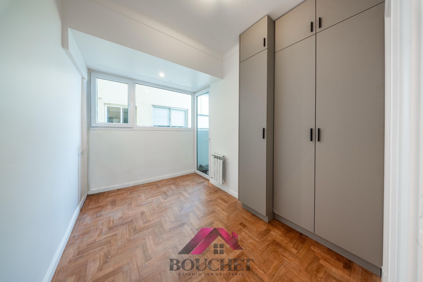 DEPARTAMENTO 4 AMBIENTES RECICLADO EN VENTA | PLAZA MITRE