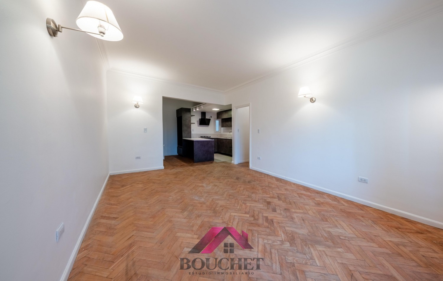 DEPARTAMENTO 4 AMBIENTES RECICLADO EN VENTA | PLAZA MITRE