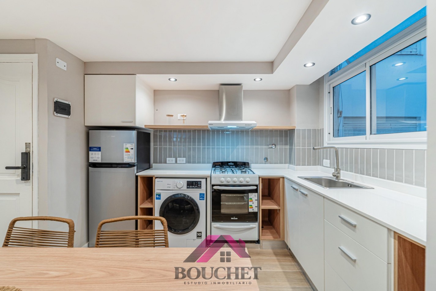 DEPARTAMENTO 2 AMBIENTES RECICLADO SOBRE COLON EN VENTA | PLAZA COLON