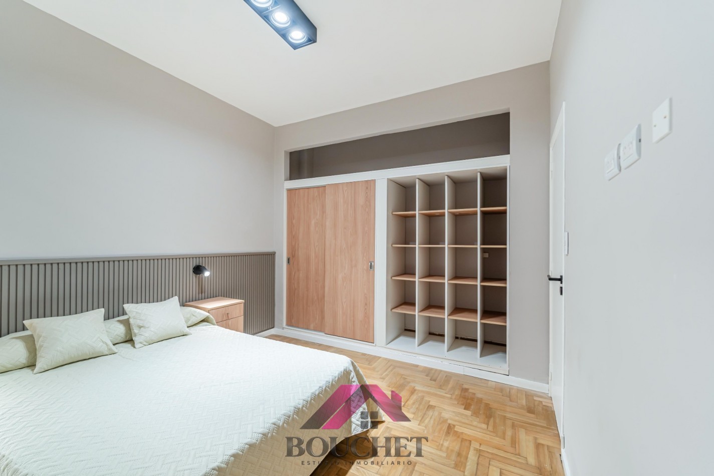 DEPARTAMENTO 2 AMBIENTES RECICLADO SOBRE COLON EN VENTA | PLAZA COLON