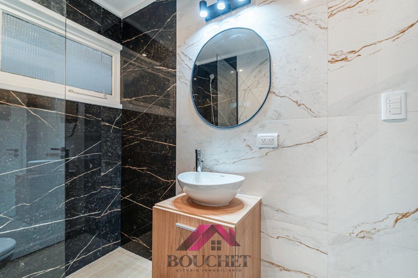DEPARTAMENTO 2 AMBIENTES RECICLADO SOBRE COLON EN VENTA | PLAZA COLON