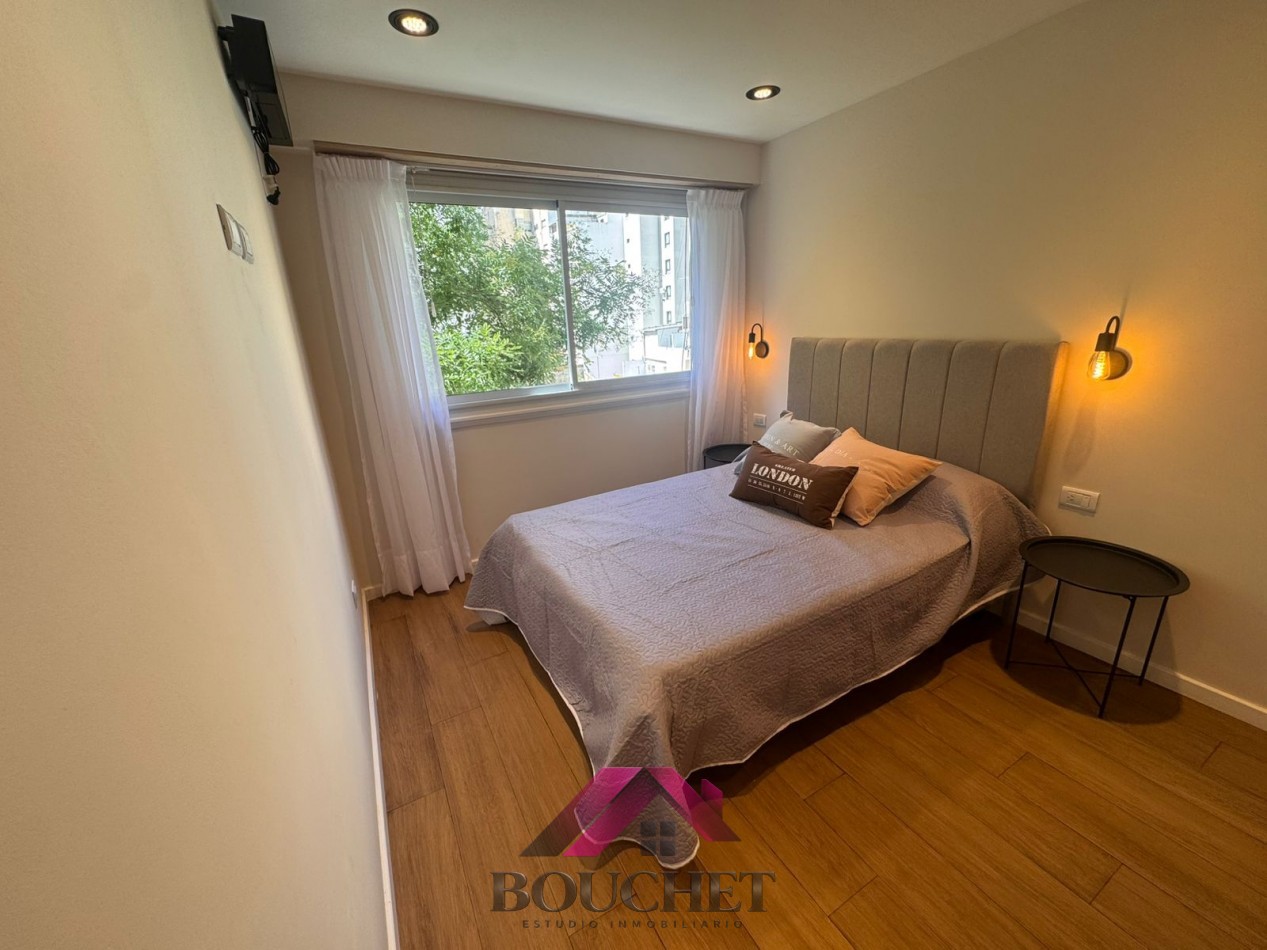 DEPARTAMENTO AMBIENTE DESPLAZADO A LA CALLE EN VENTA | PLAZA COLON