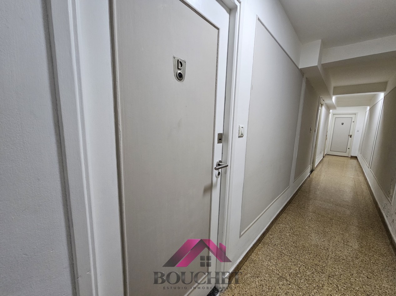 DEPARTAMENTO 2 AMBIENTES CON BALCON EN VENTA | CENTRO