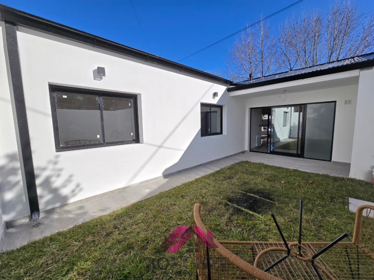 CASA PH 3 AMBIENTES CON COCHERA Y PARQUE EN VENTA | NUEVA POMPEYA