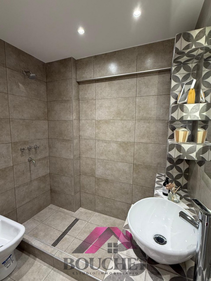 DEPARTAMENTO 2 AMBIENTES CON DEPENDENCIA Y BALCON EN VENTA | PERLA SUR