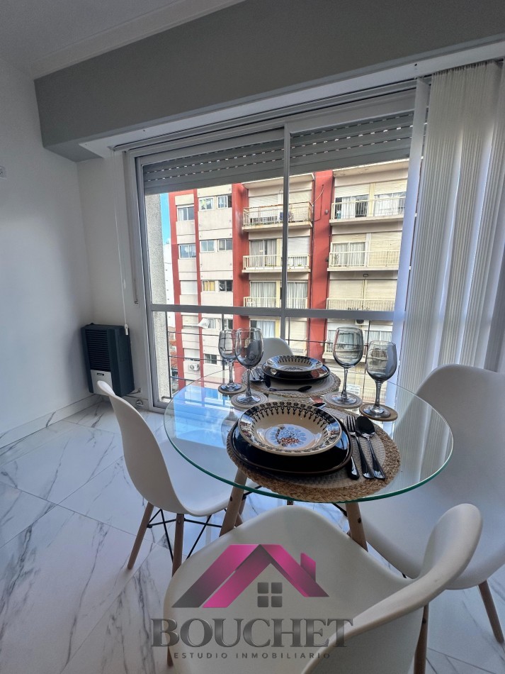 DEPARTAMENTO AMBIENTE DESPLAZADO A LA CALLE EN VENTA | PLAZA MITRE