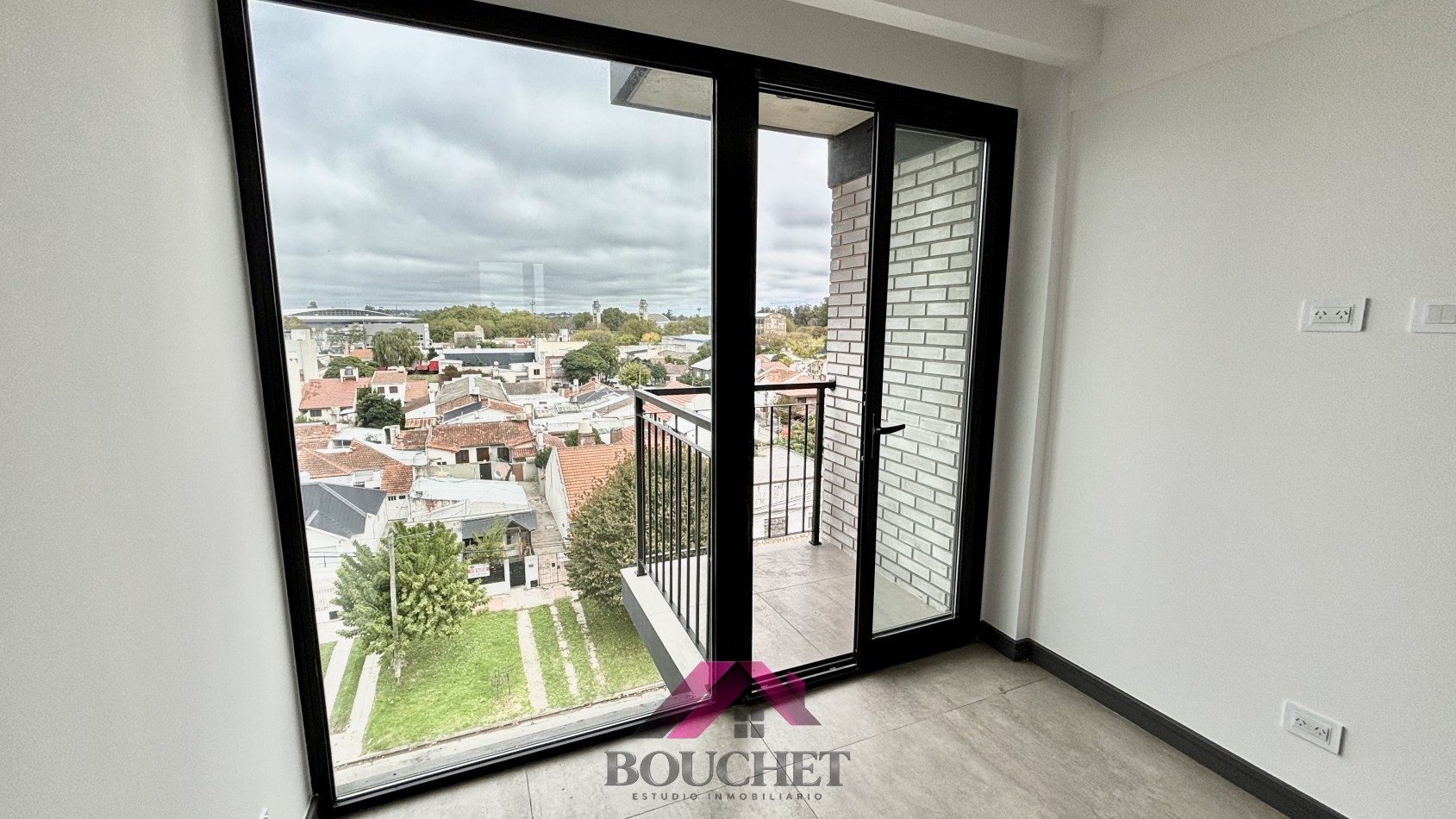 DEPARTAMENTO 3 AMBIENTES CON BALCON A ESTRENAR EN VENTA | SAN JOSE