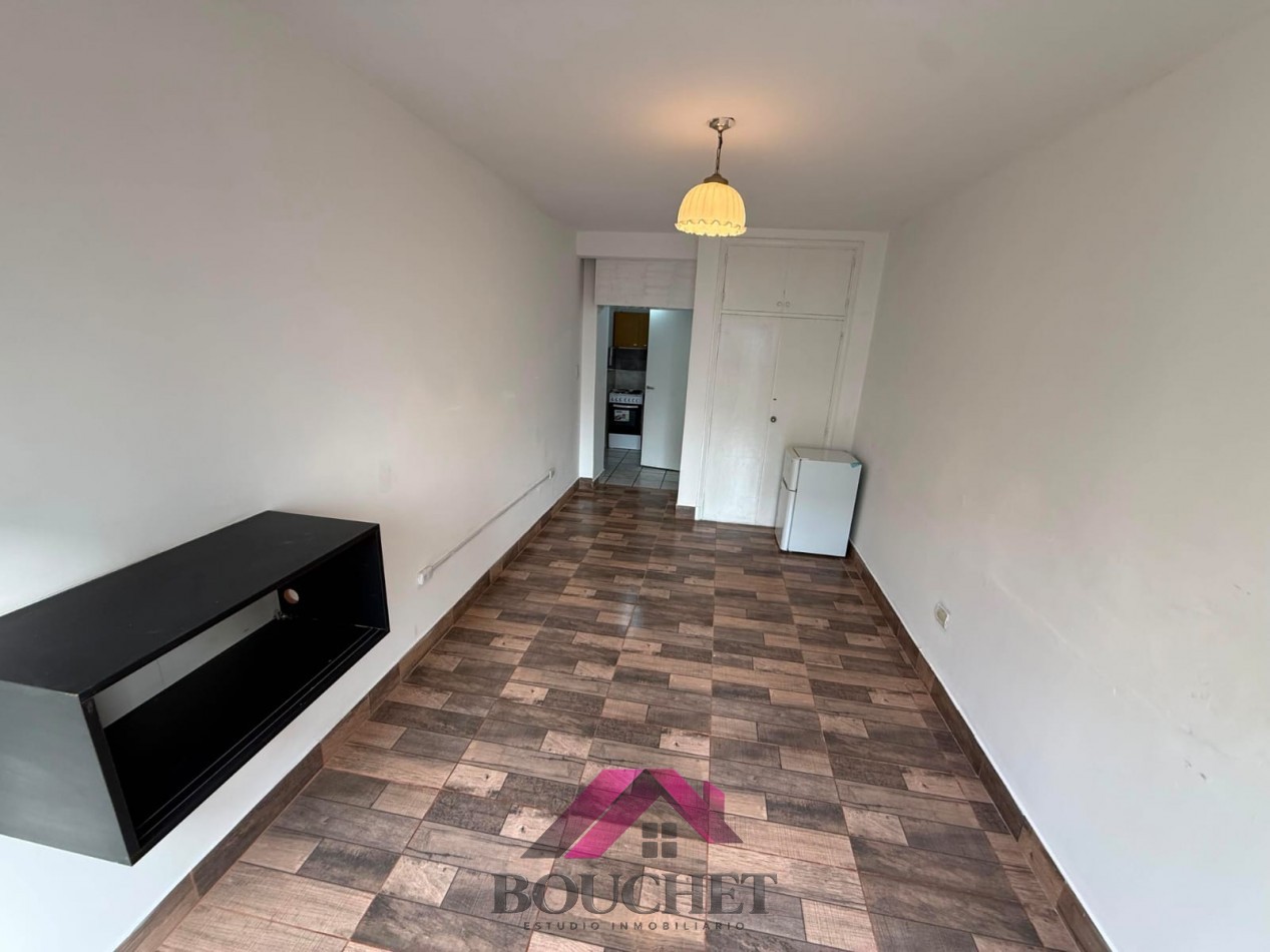 DEPARTAMENTO MONOAMBIENTE A LA CALLE EN VENTA | ZONA ALDREY