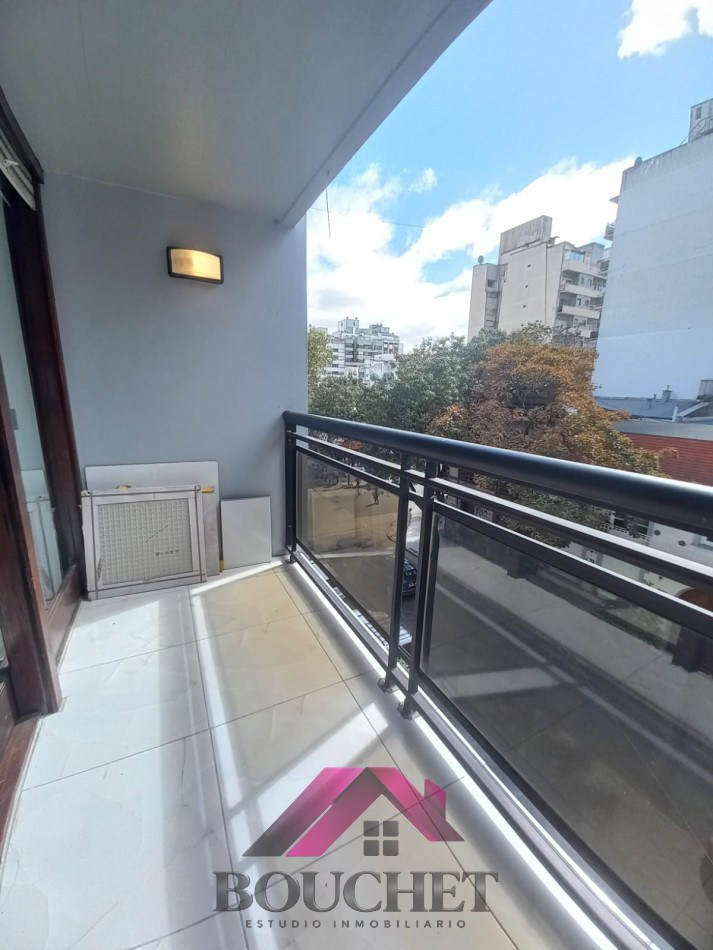 DEPARTAMENTO 3 AMBIENTES CON BALCON EN VENTA | CENTRO