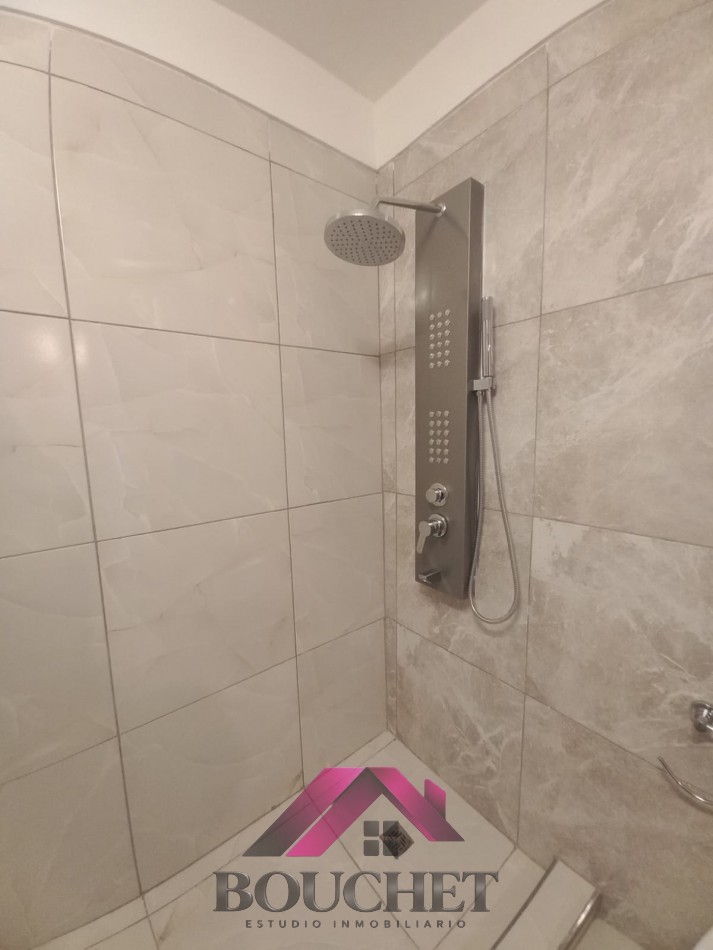 DEPARTAMENTO 3 AMBIENTES CON BALCON EN VENTA | CENTRO