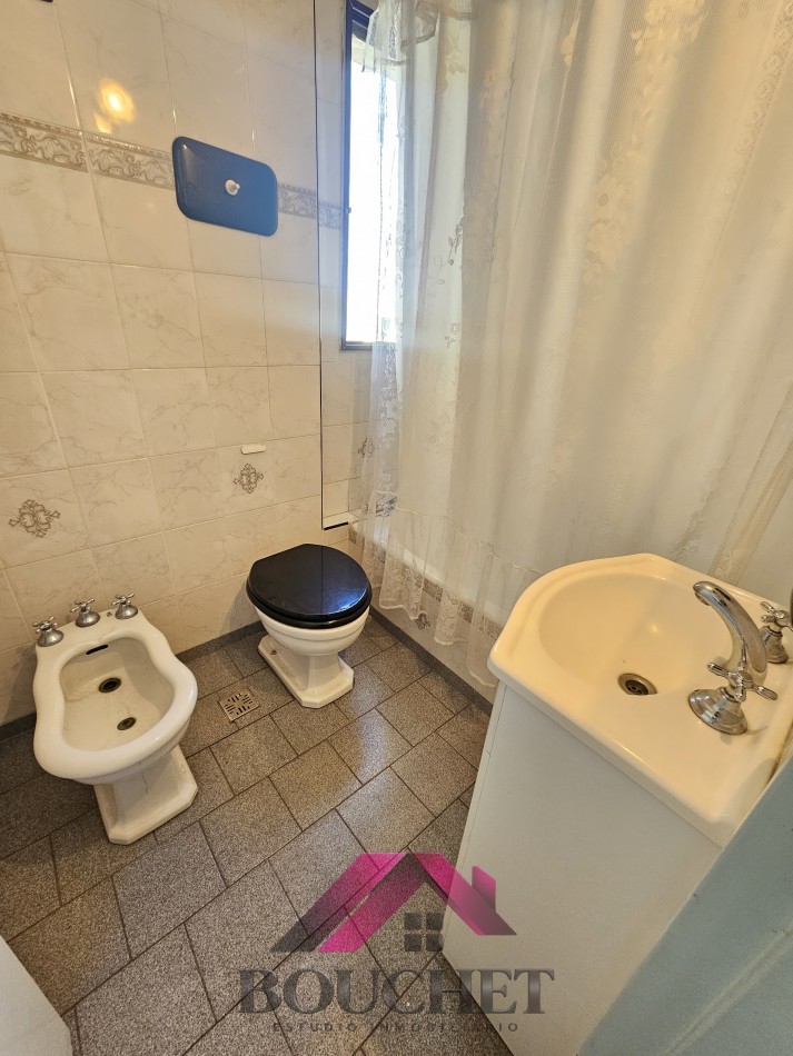 DEPARTAMENTO 2 AMBIENTES LATERAL CON BALCON EN VENTA | ZONA PASEO ALDREY 