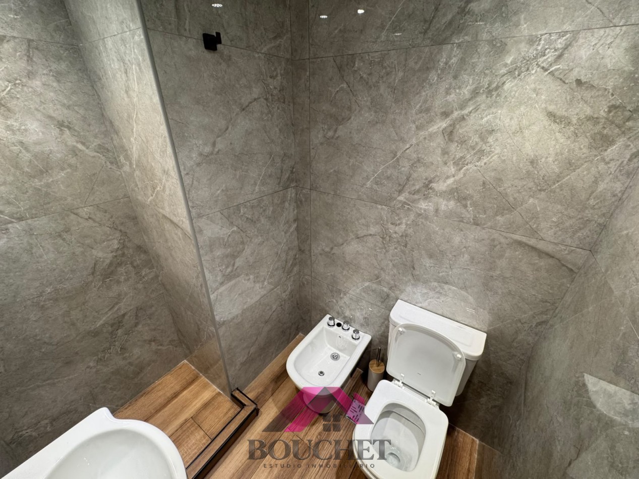 DEPARTAMENTO MONOAMBIENTE DESPLAZADO EN VENTA | PLAZA COLON