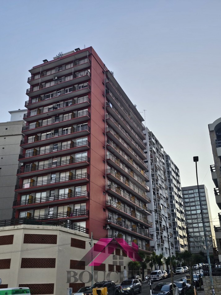 DEPARTAMENTO 2 AMBIENTES CON BALCON FRENTE AL MAR EN VENTA | PERLA SUR