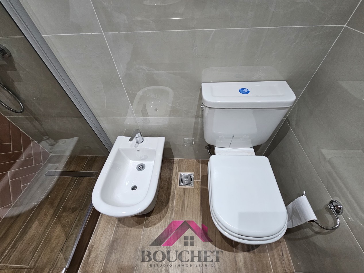DEPARTAMENTO 2 AMBIENTES CON BALCON FRENTE AL MAR EN VENTA | PERLA SUR