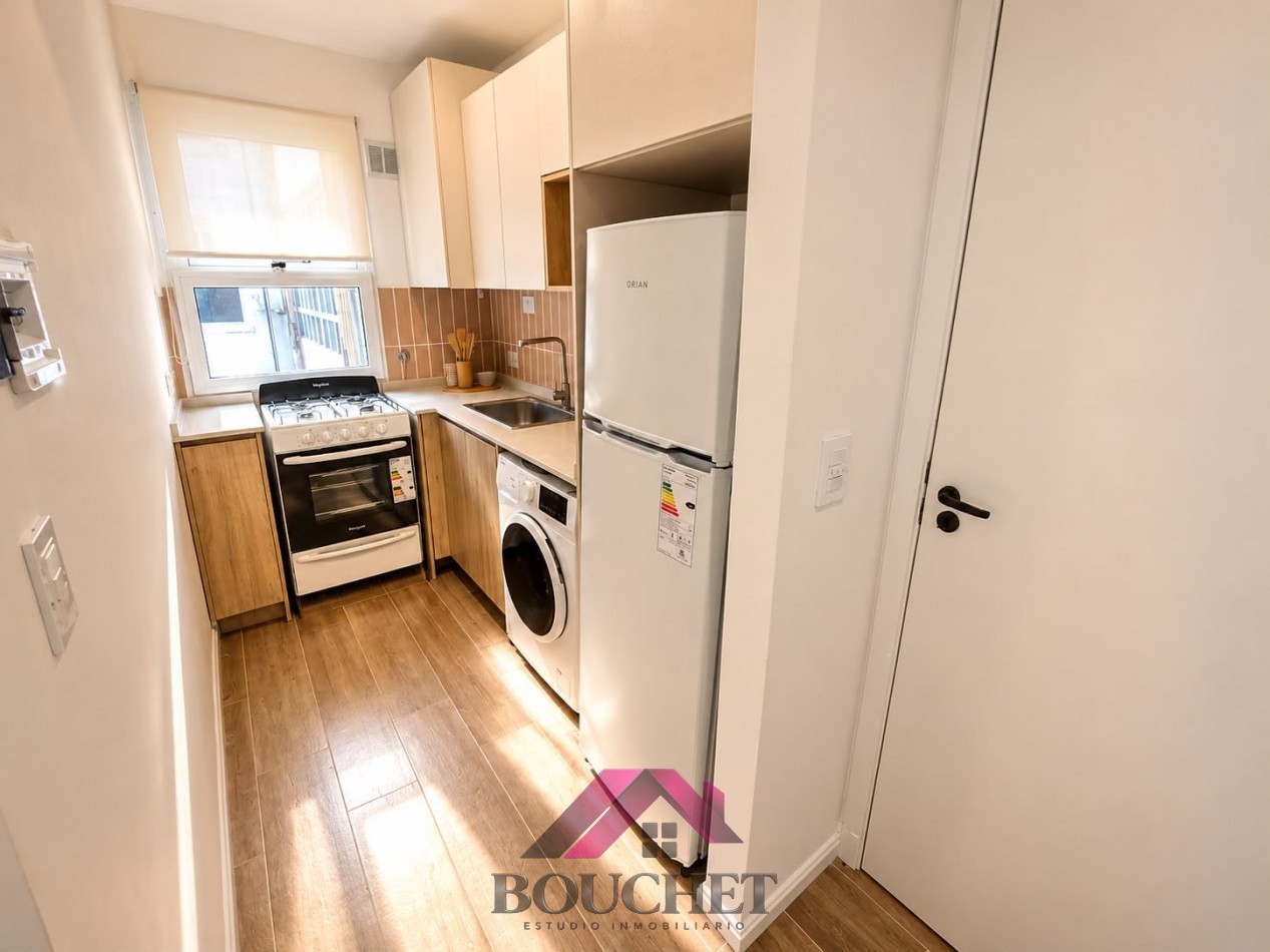 DEPARTAMENTO 2 AMBIENTES A LA CALLE CON BALCON EN VENTA | PLAZA COLON