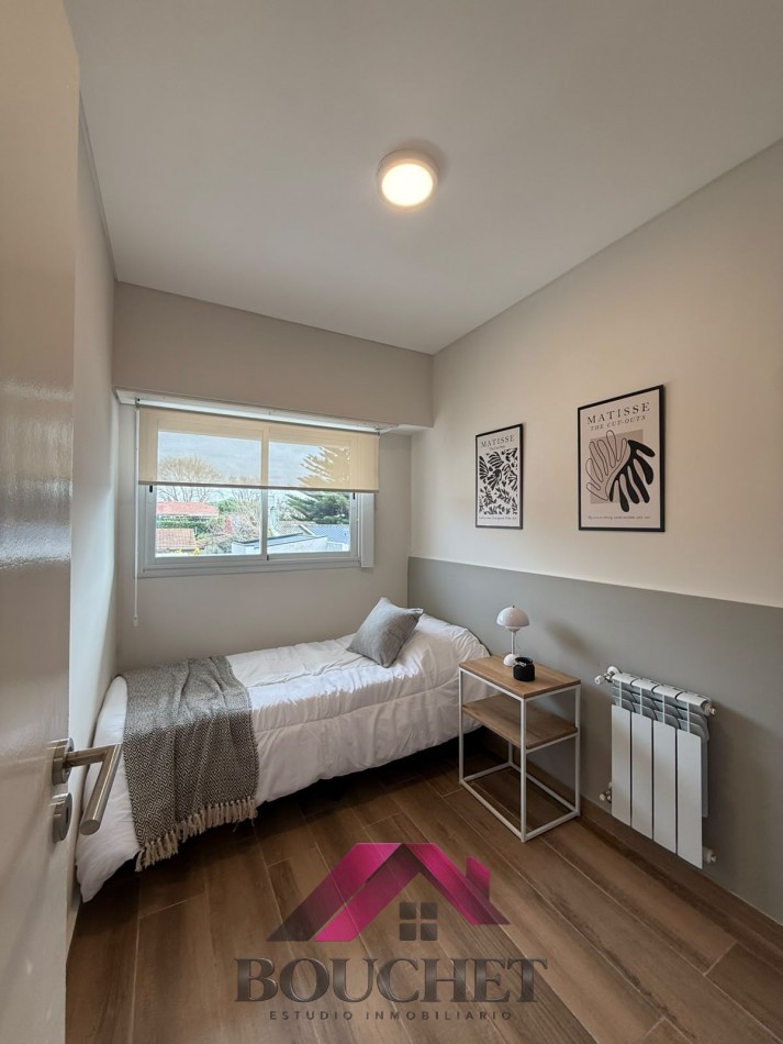 DUPLEX 4 AMBIENTES CON PATIO Y COCHERA RECICLADO EN VENTA | PARQUE LURO