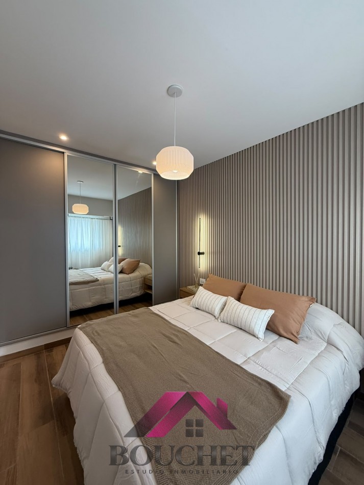 DUPLEX 4 AMBIENTES CON PATIO Y COCHERA RECICLADO EN VENTA | PARQUE LURO