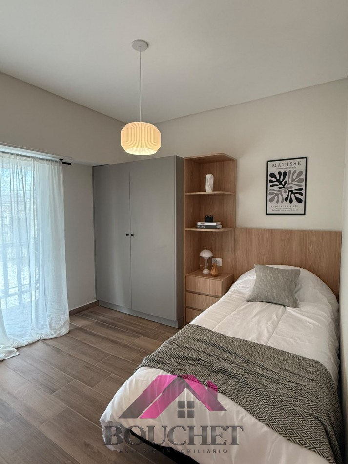 DUPLEX 4 AMBIENTES CON PATIO Y COCHERA RECICLADO EN VENTA | PARQUE LURO