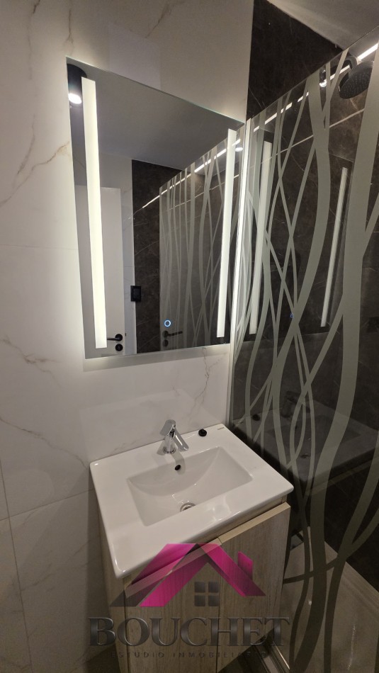 DEPARTAMENTO MONOAMBIENTE LATERAL EN VENTA | CENTRO
