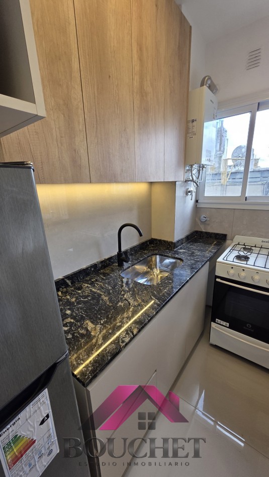 DEPARTAMENTO MONOAMBIENTE LATERAL EN VENTA | CENTRO
