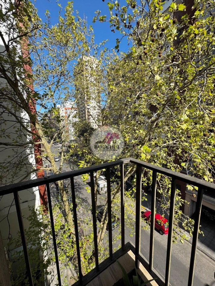 DEPARTAMENTO MONOAMBIENTE RECICLADO A LA CALLE EN VENTA | PLAZA COLON