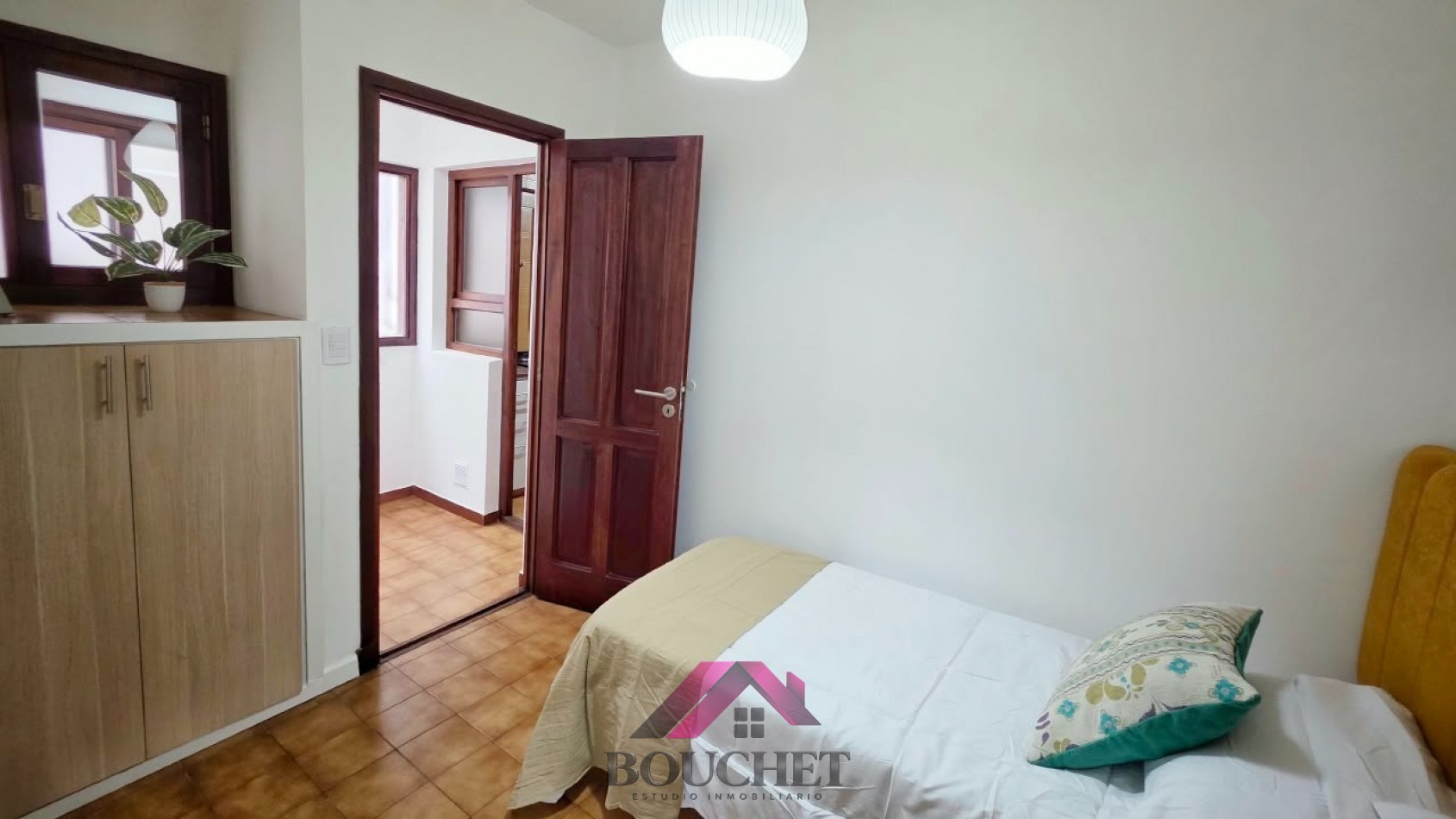 DEPARTAMENTO 2 AMBIENTES CON DEPENDENCIA EN VENTA | CENTRO