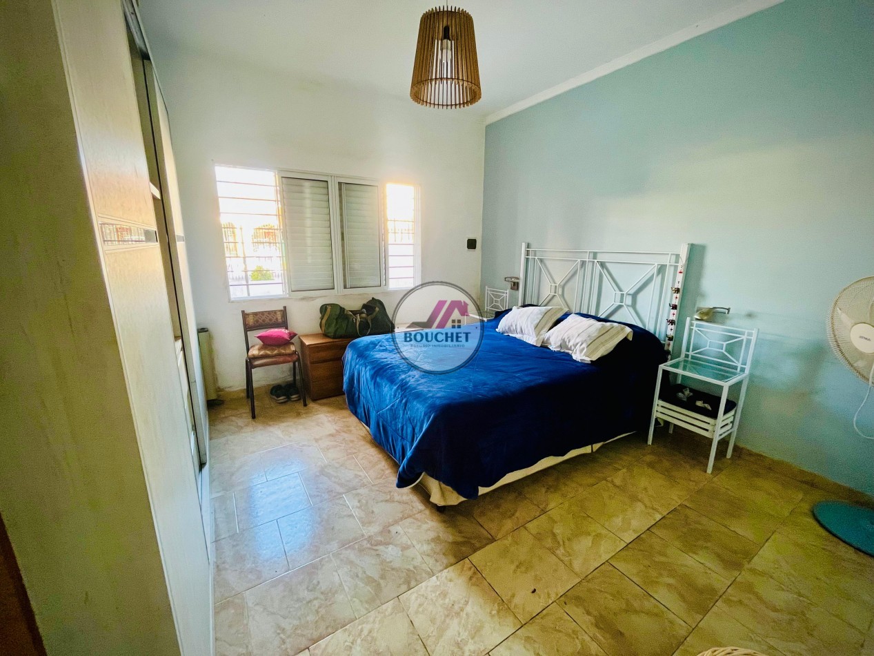 CASA PH AL FRENTE 4 AMBIENTES CON COCHERA EN VENTA | CHAUVIN