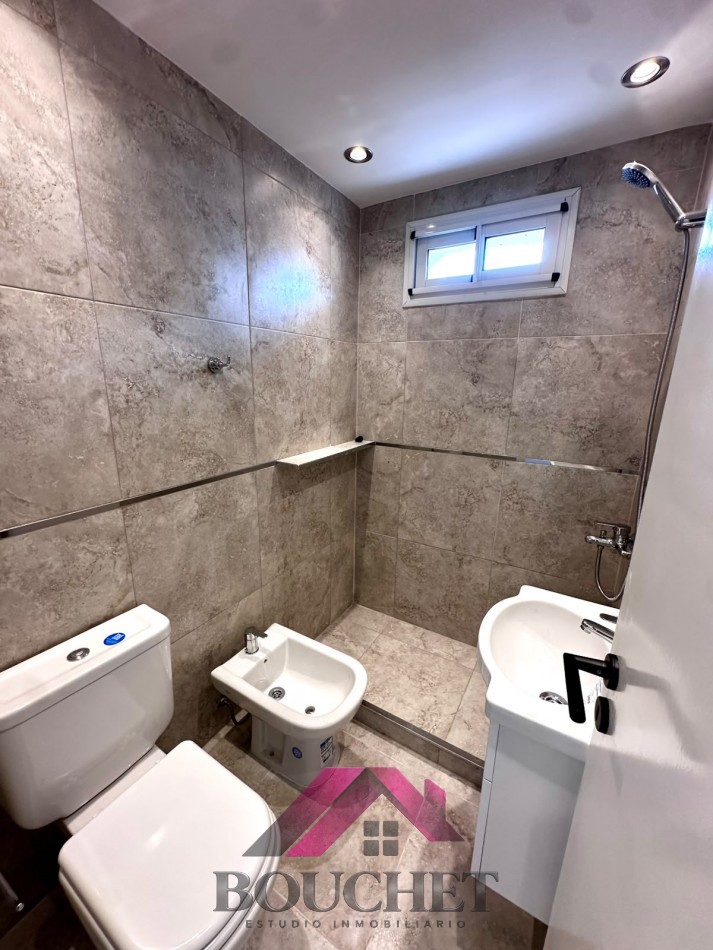DEPARTAMENTO C/FRENTE CON BALCON | ZONA ALDREY