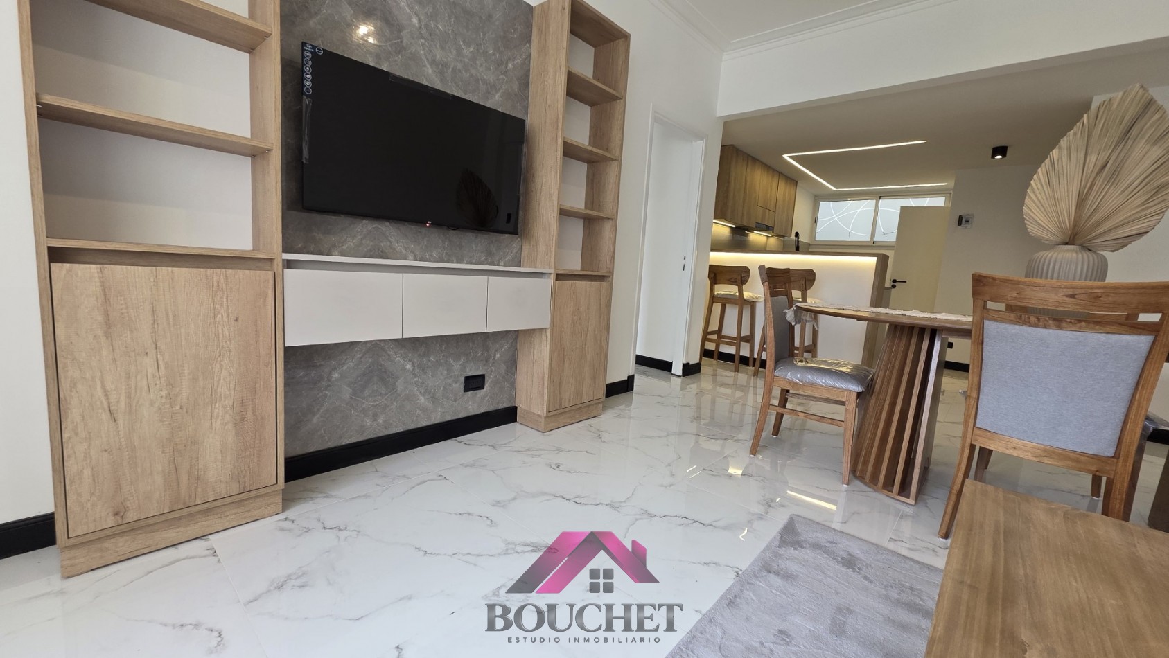 DEPARTAMENTO 3 AMBIENTES RECICLADO CON BALCON EN VENTA | PLAZA COLON
