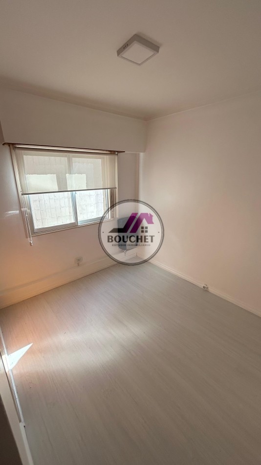 VENDO DEPARTAMENTO 3 AMBIENTES CON COCHERA PLAZA MITRE