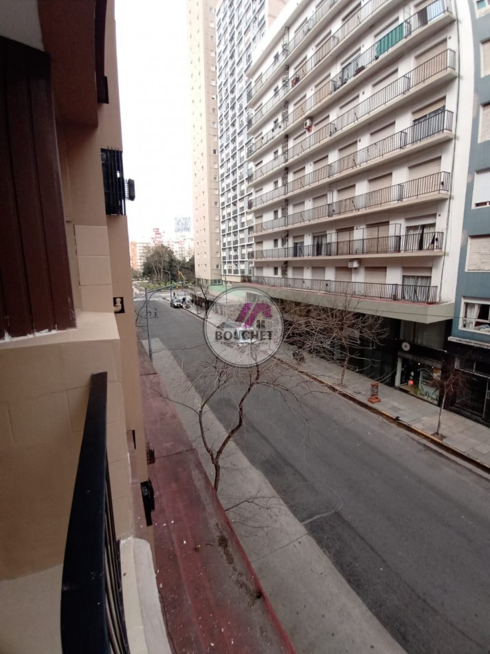 DEPARTAMENTO 1 AMBIENTE RECICLADO CON BALCON EN VENTA | PLAZA COLON