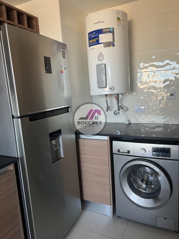 VENDO DEPARTAMENTO 2 AMBIENTES CON COCHERA NOVECCENTO