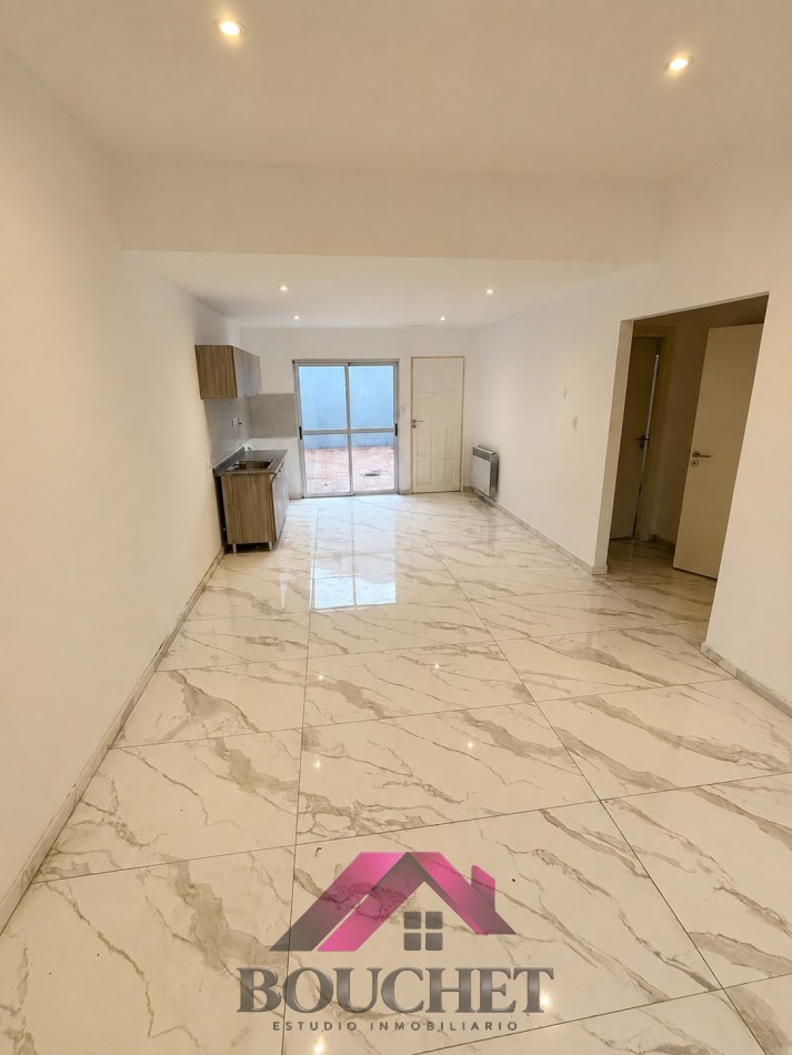 CHALET 3 AMBIENTES EN PH GARAGE Y PATIO | CHAUVIN 