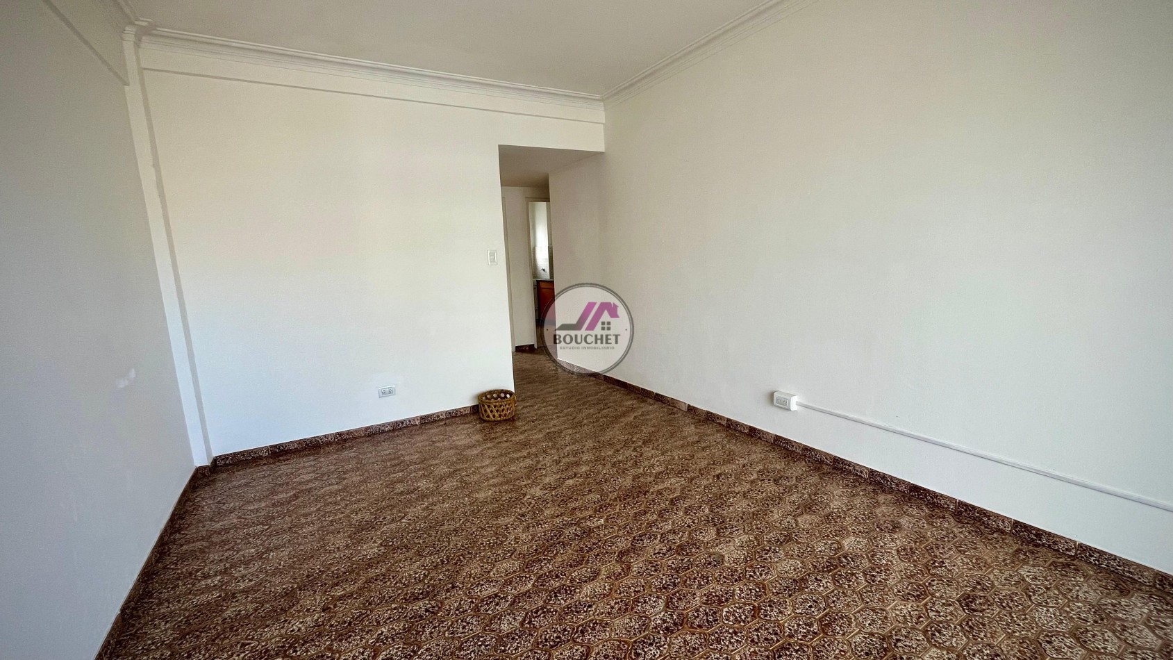 DEPARTAMENTO 2 AMBIENTES CON BALCON A COLON EN VENTA| PLAZA MITRE