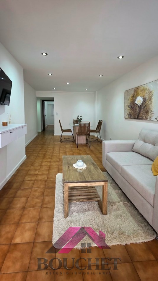 DEPARTAMENTO 2 AMBIENTES CON DEPENDENCIA EN VENTA | CENTRO