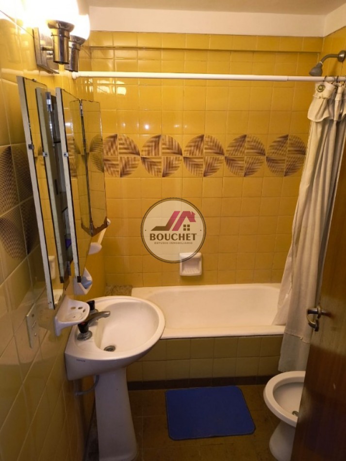VENDO DEPARTAMENTO 2 AMBIENTES CENTRICO CON BALCON FRANCES